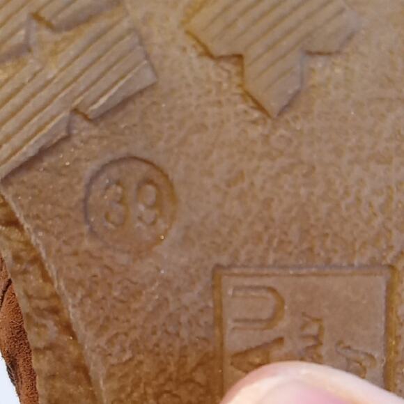 Italeau Women's Size 8.5 Waterproof Brown Town Suede Boots. Comfy, Casual - Picture 3 of 8